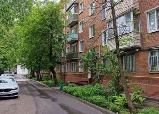 3-комнатная квартира на продажу, 54.8 м2, Москва, улица Плющева, 16, станция Андроновка