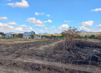 Продается участок, 15 сот., село Новоблагодарное, Объездная улица