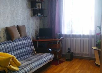 Продаю 2-ком. квартиру, 45.8 м2, Соликамск, улица Черняховского, 21