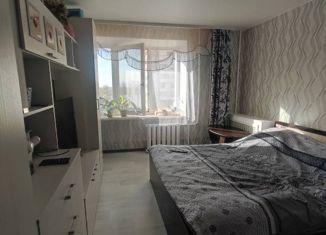 Продам комнату, 60 м2, Краснокамск, улица Калинина, 17