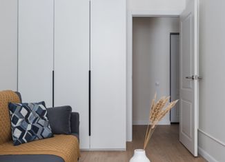 Продаю 2-ком. квартиру, 45 м2, Москва, улица Бутлерова, 26к2, улица Бутлерова