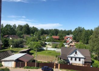 Продаю 3-ком. квартиру, 76 м2, посёлок городского типа Токсово, Привокзальная улица, 20Б