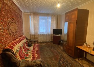 Продается 1-ком. квартира, 30 м2, Мыски, улица Мира, 38