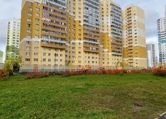 Продается двухкомнатная квартира, 63.2 м2, Санкт-Петербург, метро Девяткино