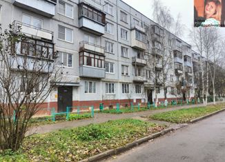 Продажа трехкомнатной квартиры, 62.7 м2, Балабаново, улица Дзержинского, 102