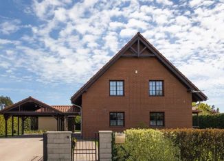 Продам дом, 180 м2, посёлок городского типа Тлюстенхабль, Набережная улица, 35