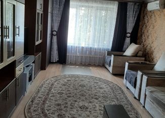 3-комнатная квартира на продажу, 62.8 м2, Острогожск, улица Орджоникидзе, 114