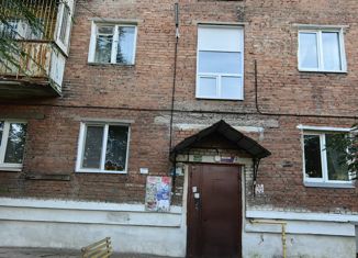 Продается 3-комнатная квартира, 62.6 м2, посёлок городского типа Берёзовка, Советская улица, 46