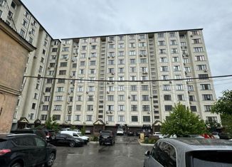 Продам 2-комнатную квартиру, 82 м2, Махачкала, улица Гагарина, 7Б
