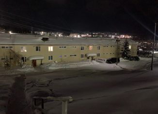 Продаю двухкомнатную квартиру, 53 м2, посёлок городского типа Северо-Енисейский, Фабричная улица, 7