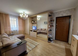 Продаю 3-ком. квартиру, 65 м2, Приморско-Ахтарск, квартал Авиагородок, 6