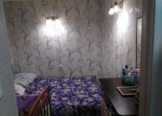 Продается 2-ком. квартира, 43 м2, Красноярск, улица Шевченко, 34, Ленинский район