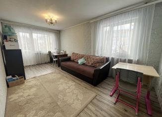 2-комнатная квартира на продажу, 42.5 м2, Кемеровская область, улица Мичурина, 31