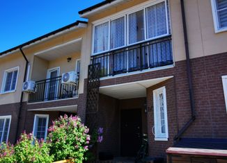 Продам таунхаус, 110 м2, деревня Рыбаки, жилой комплекс Зелёный Город, 1А/5