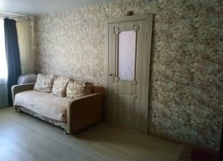 Продам 2-комнатную квартиру, 45 м2, Слободской, проспект Гагарина, 16
