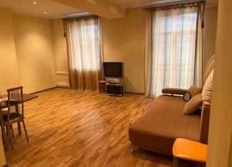 Продаю 2-комнатную квартиру, 57.7 м2, Новосибирск, улица Сибиряков-Гвардейцев, 15, метро Студенческая