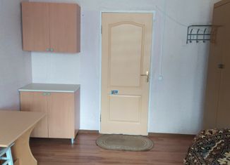 Продаю комнату, 18 м2, Ижевск, улица Тельмана, 12, Центральный жилой район