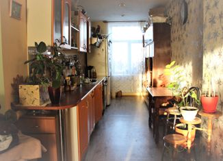Продается трехкомнатная квартира, 97.5 м2, Екатеринбург, проспект Орджоникидзе, 11, проспект Орджоникидзе