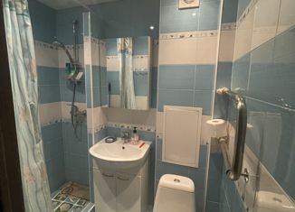 Продаю 2-ком. квартиру, 36.4 м2, Москва, улица Саляма Адиля, 1/46, улица Саляма Адиля