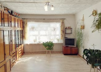 Продаю дом, 103 м2, поселок Балаганск, Кольцевая улица, 96