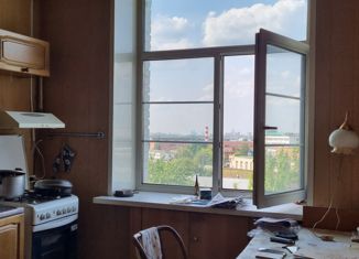 Продается 2-комнатная квартира, 61.5 м2, Москва, Перовское шоссе, 18/1, метро Стахановская