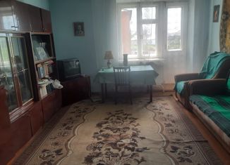 Продажа 3-комнатной квартиры, 70 м2, поселок городского типа Промышленная, улица Чапаева, 4