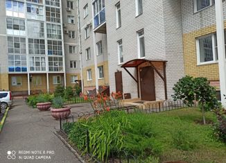 Продажа 2-комнатной квартиры, 51 м2, Омская область, улица Арнольда Нейбута, 14