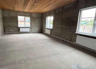 Продаю дом, 220 м2, станица Натухаевская, Украинская улица, 37Б