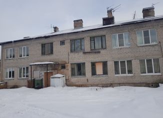 Продажа 2-ком. квартиры, 52 м2, городской посёлок Рахья, Станционная улица, 3