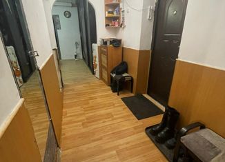 Продам четырехкомнатную квартиру, 63.4 м2, Находка, проспект Мира, 14