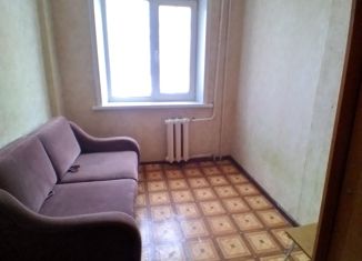 Продаю комнату, 9 м2, Ачинск, 3-й микрорайон, 22