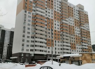 Продаю 3-ком. квартиру, 75 м2, Москва, улица Милашенкова, 3к2, улица Милашенкова