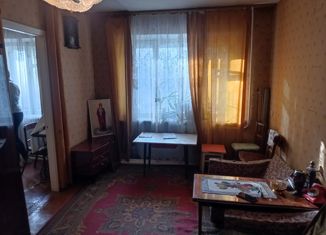 Трехкомнатная квартира на продажу, 55 м2, Каменск-Шахтинский, переулок Володарского, 56