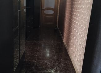 Двухкомнатная квартира в аренду, 41 м2, Волгодонск, улица 30 лет Победы, 5