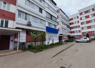 Продается двухкомнатная квартира, 44.8 м2, Менделеевск, улица Химиков, 3