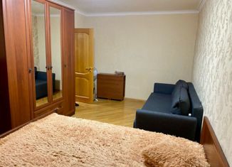 Трехкомнатная квартира на продажу, 38 м2, Владикавказ, Ногирская улица, 121
