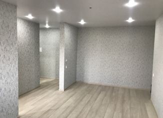 Продам 2-ком. квартиру, 43.7 м2, Чувашия, улица Жени Крутовой, 12