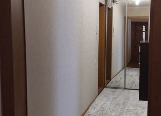Продаю 3-комнатную квартиру, 58 м2, Нижневартовск, Спортивная улица, 15