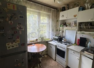 Продается четырехкомнатная квартира, 59.4 м2, Омск, Волгоградская улица, 24В, Кировский округ