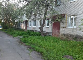 Продаю 1-комнатную квартиру, 30 м2, городской посёлок Мга, шоссе Революции, 50