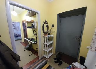 Продам двухкомнатную квартиру, 42 м2, рабочий посёлок Ракитное, улица 50 лет Курской Битвы, 18