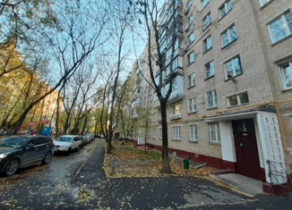 Продаю 1-комнатную квартиру, 30.5 м2, Москва, улица Маршала Малиновского, 6к2, улица Маршала Малиновского