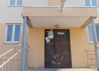 Продажа 1-комнатной квартиры, 32 м2, Курган, улица Комиссаров, 65, жилой район Северный