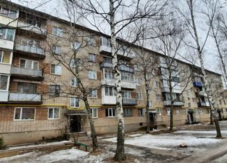 Продажа двухкомнатной квартиры, 45 м2, Псковская область, переулок Пескарёва, 1