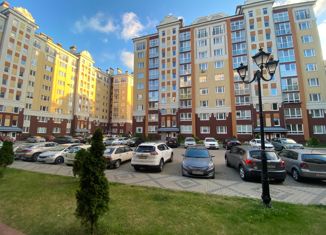 Продам 2-комнатную квартиру, 62.5 м2, Зеленоградск, улица Валентина Мосина, 12, ЖК Парковый квартал