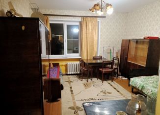 Сдаю в аренду комнату, 100 м2, Ярославль, проспект Ленина, 13/67