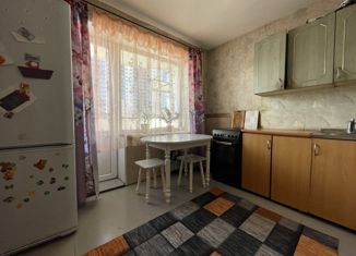 Продаю однокомнатную квартиру, 32.7 м2, Уссурийск, улица Чичерина, 153