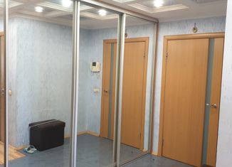 Четырехкомнатная квартира на продажу, 105.6 м2, Свердловская область, улица Патриса Лумумбы, 2