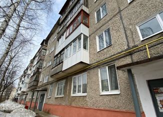 Продам 1-комнатную квартиру, 33 м2, Соликамск, Северная улица, 64