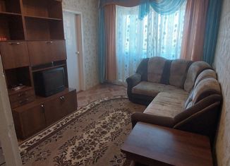 Сдача в аренду трехкомнатной квартиры, 48 м2, Усть-Катав, Комсомольская улица, 50